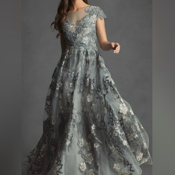 Mac Duggal Dresses & Skirts - Mac Duggal NWT Seamist Green / Gray Floral Embroidered Maxi Gown 20294